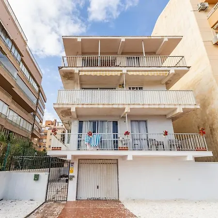 Executive With Balcony - High-end Paseo Maritimo פואנגירולה
