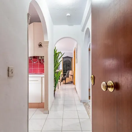 דירה Executive With Balcony - High-end Paseo Maritimo